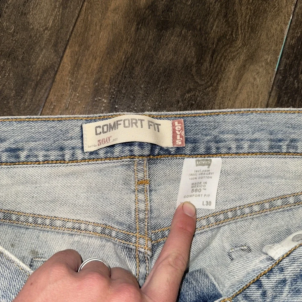 Levis used very